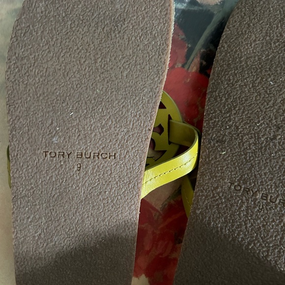 Tory Burch beautiful leather and cork sandals - Picture 12 of 14